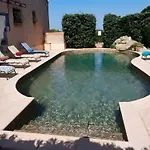 Mini 1 Piece 21 M2 Pour 2 Personnes Piscine Partagee Climatisation * Порто-Веккьо